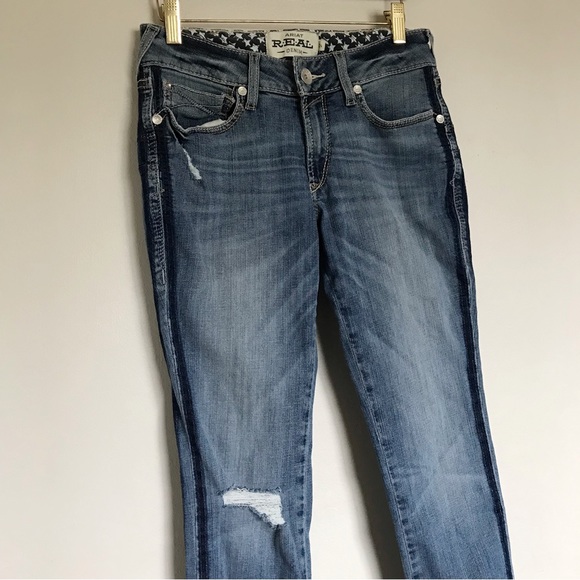 Ariat R.E.A.L. Mid Rise Stretch Ella Double Outseam Skinny Jean Size 27S - Picture 2 of 16